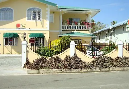 Papa B'S Inn